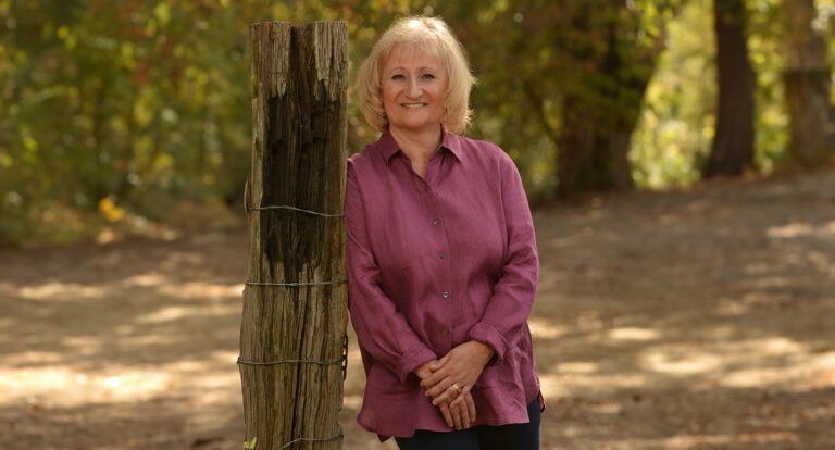 Marlene M. Bell – From Artist to Award-Winning Author