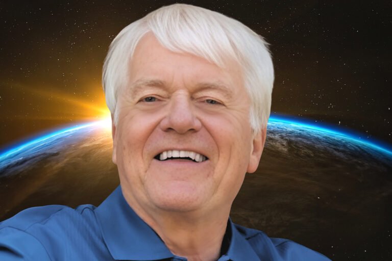 Clayton Graham Expands the Boundaries of Science Fiction Through Cosmic Imagination and Scientific Insight